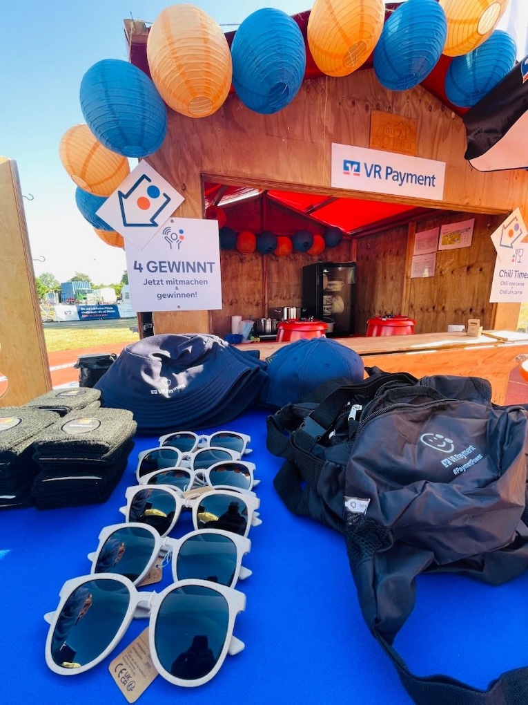 VR-Payment Hütte und Gewinne